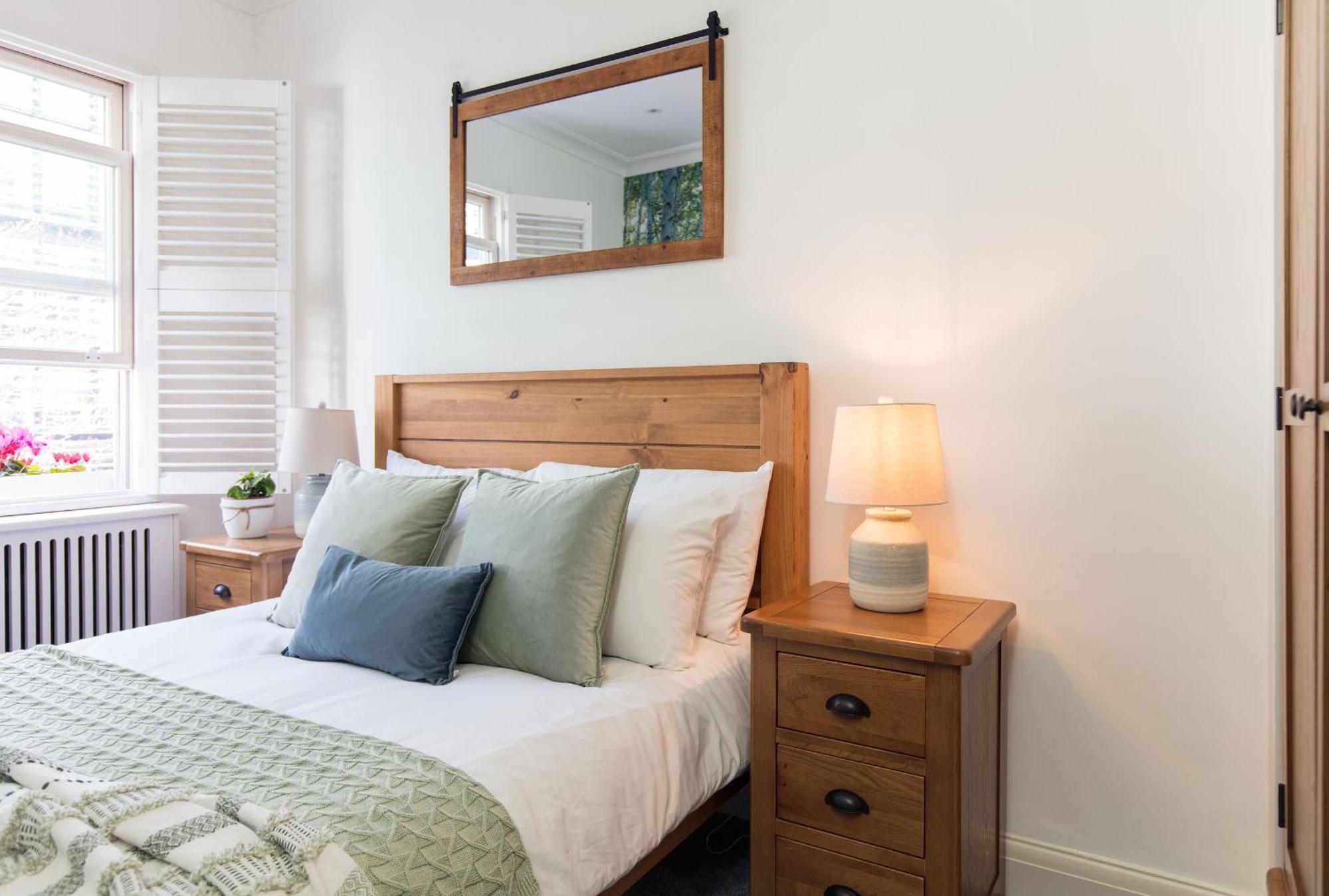 Spacious Quiet 4Bedrooms 6Beds House With Private Garage 5Min Walk To Paddington Station Londen Buitenkant foto