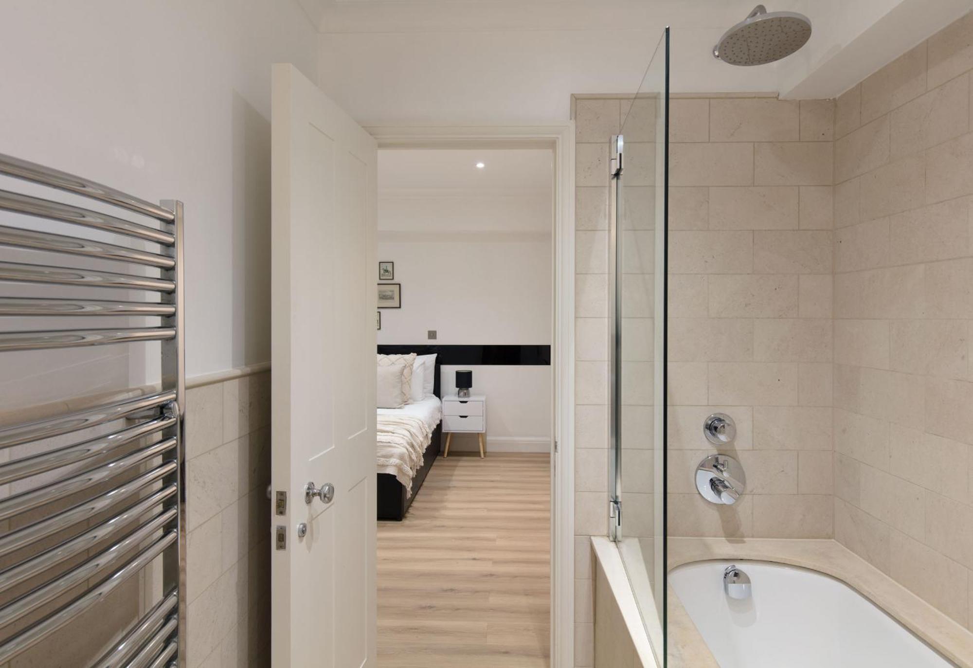 Spacious Quiet 4Bedrooms 6Beds House With Private Garage 5Min Walk To Paddington Station Londen Buitenkant foto